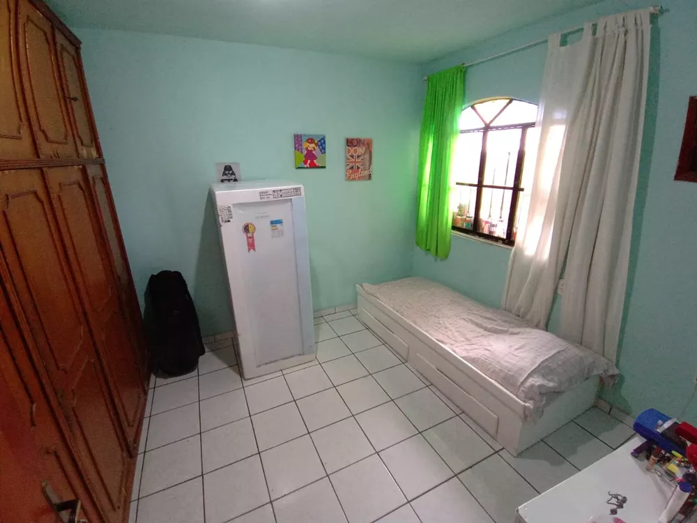 Casa à venda com 2 quartos, 50m² - Foto 4