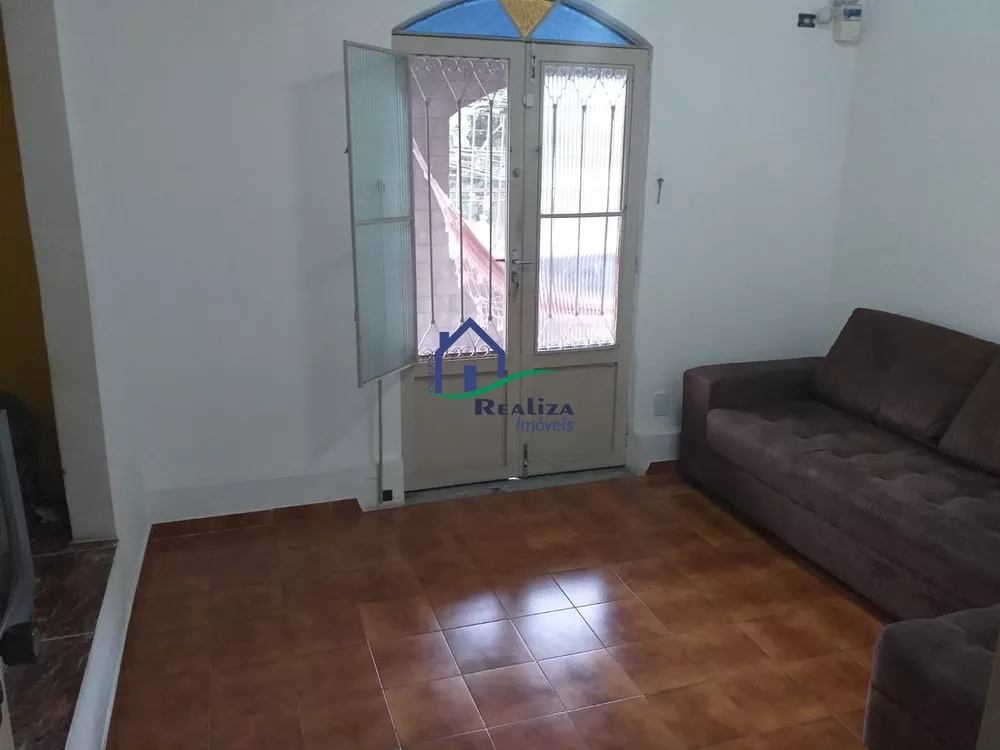 Casa à venda com 4 quartos, 160m² - Foto 3