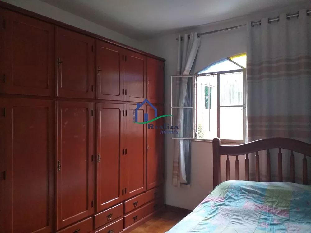 Casa, 4 quartos, 160 m² - Foto 1