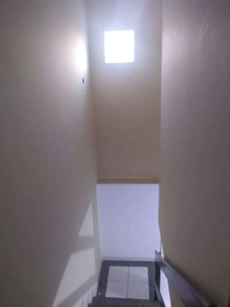 Casa, 2 quartos, 180 m² - Foto 10