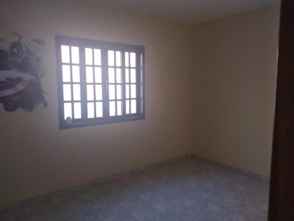 Casa, 2 quartos, 180 m² - Foto 1
