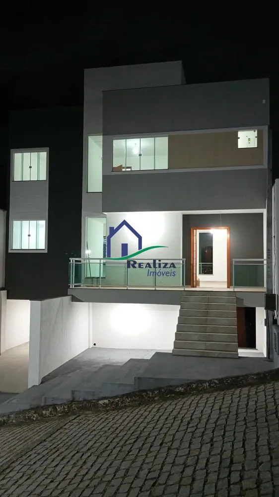 Casa, 3 quartos, 200 m² - Foto 1