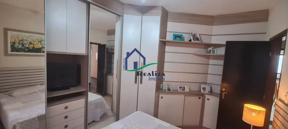 Casa, 4 quartos, 222 m² - Foto 13