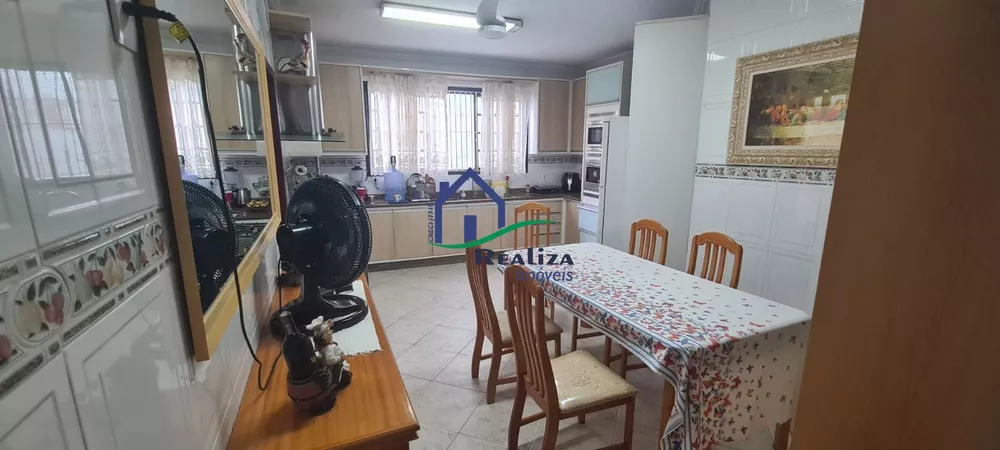 Casa, 4 quartos, 222 m² - Foto 25