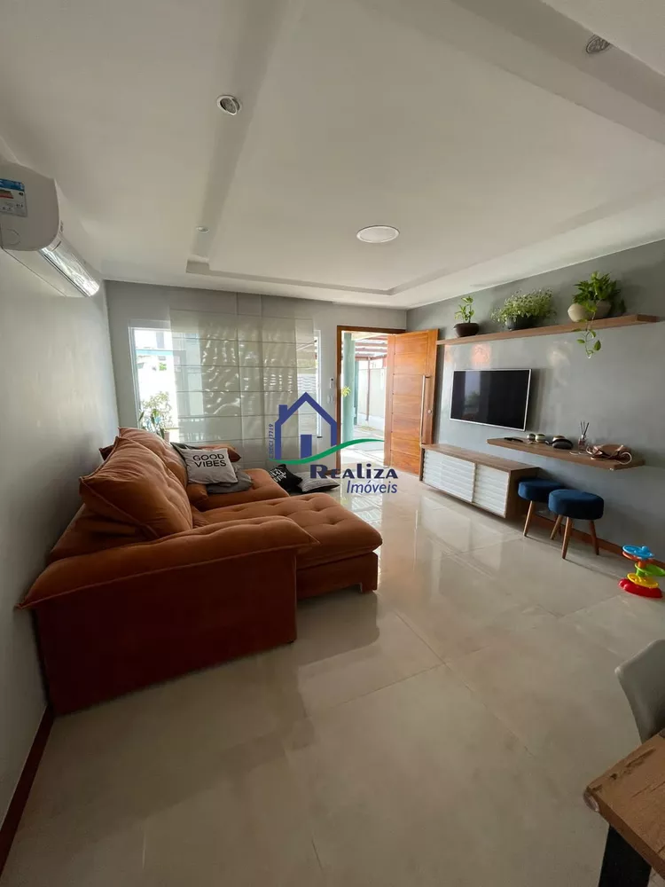 Casa à venda com 4 quartos, 190m² - Foto 4