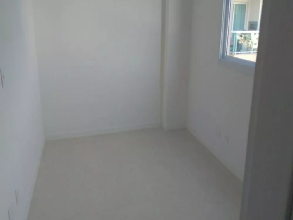 Apartamento à venda com 2 quartos, 72m² - Foto 8