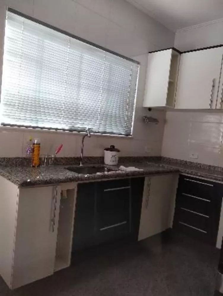 Casa à venda com 3 quartos, 105m² - Foto 7