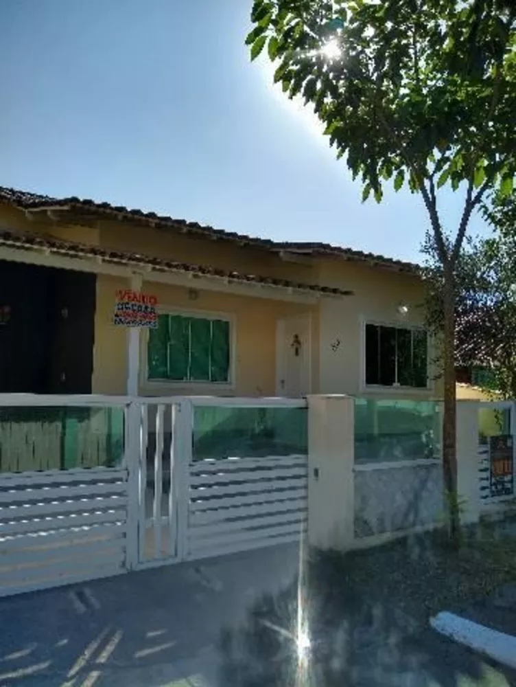 Casa à venda com 3 quartos, 105m² - Foto 2