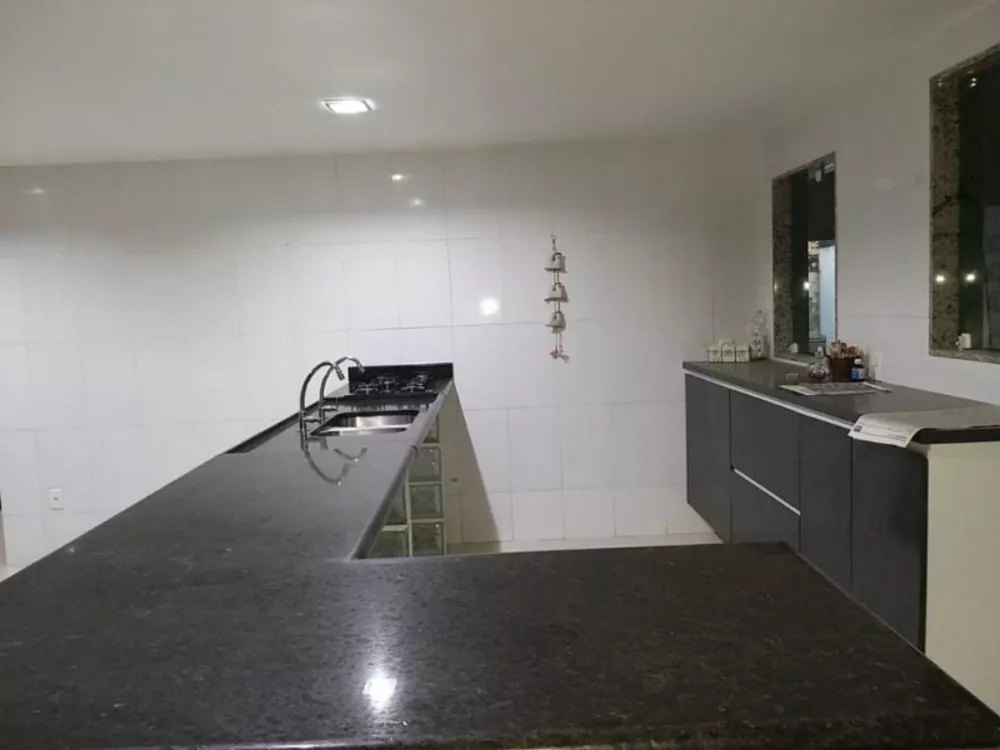 Casa, 3 quartos, 298 m² - Foto 19