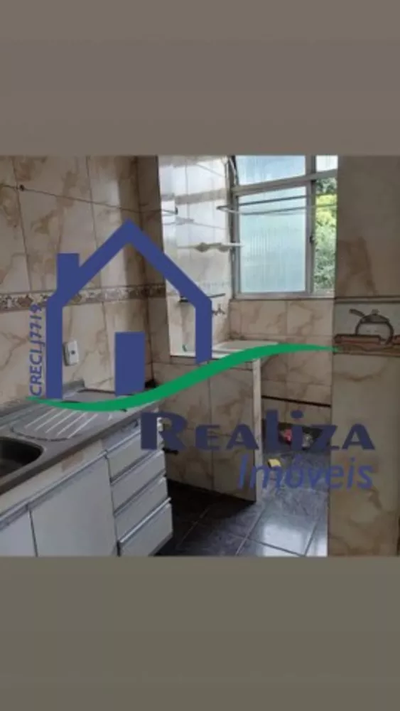 Apartamento à venda com 2 quartos, 65m² - Foto 4