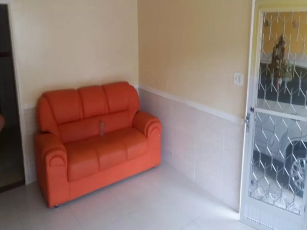 Casa à venda com 3 quartos, 100m² - Foto 3