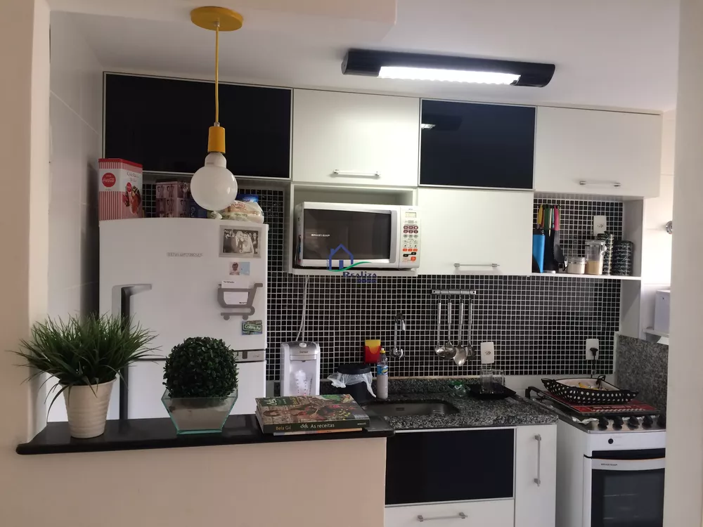 Apartamento à venda com 2 quartos, 60m² - Foto 7