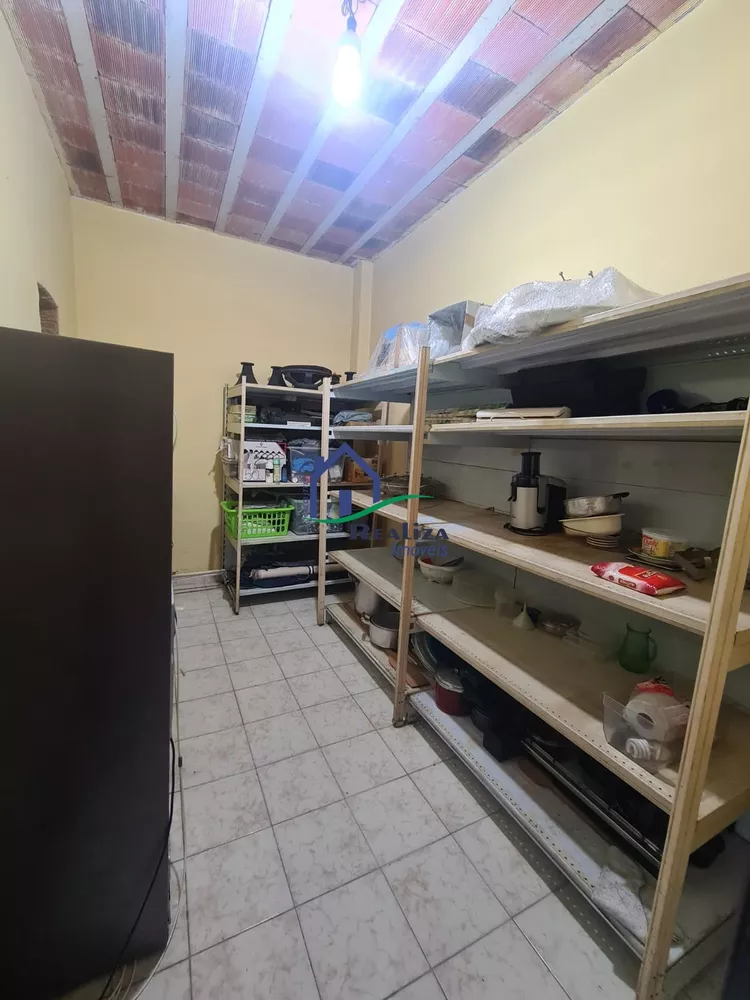 Prédio Inteiro à venda com 3 quartos, 268m² - Foto 8