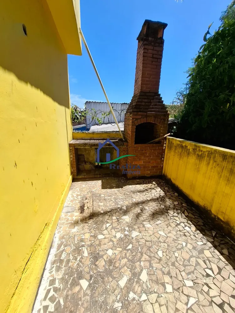 Casa, 3 quartos, 210 m² - Foto 2