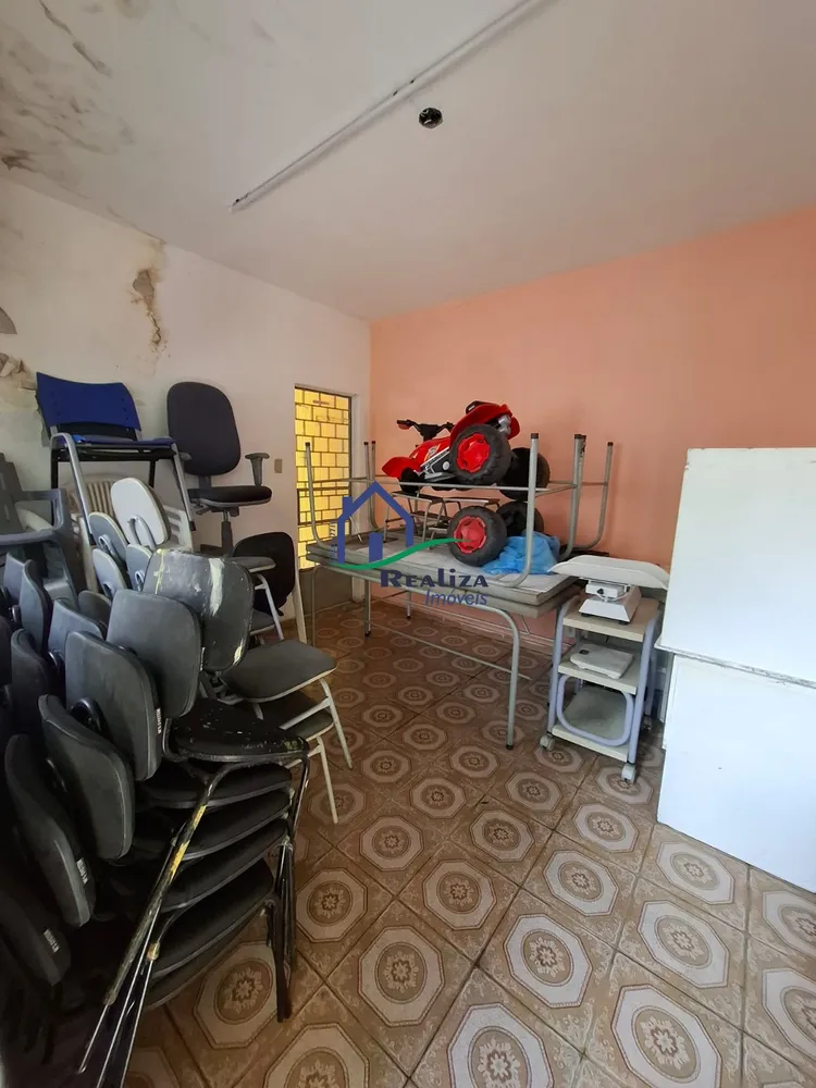 Casa, 3 quartos, 210 m² - Foto 3