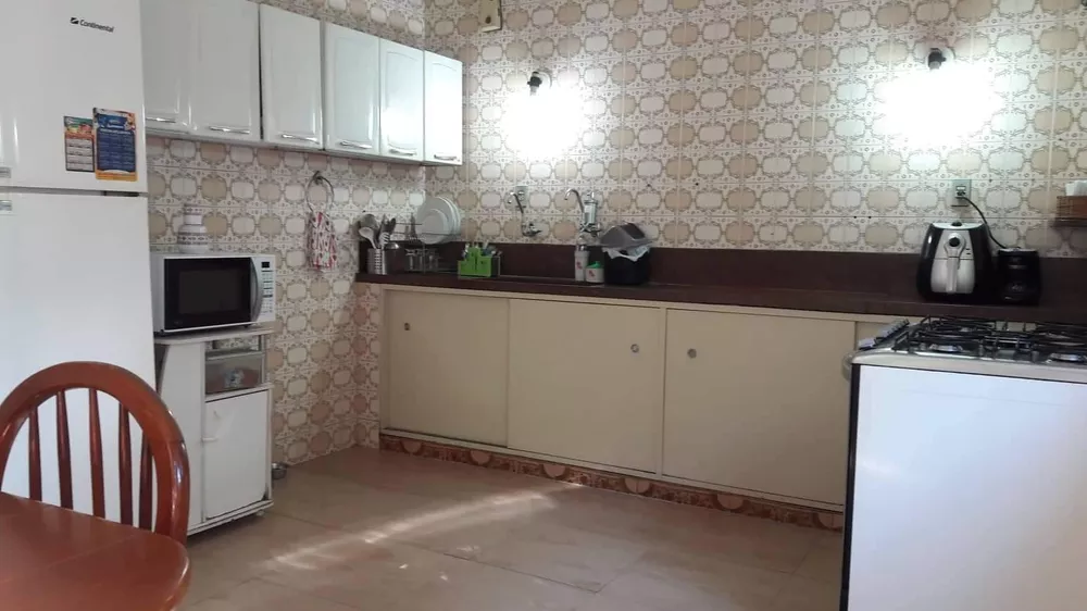 Casa, 4 quartos, 150 m² - Foto 1