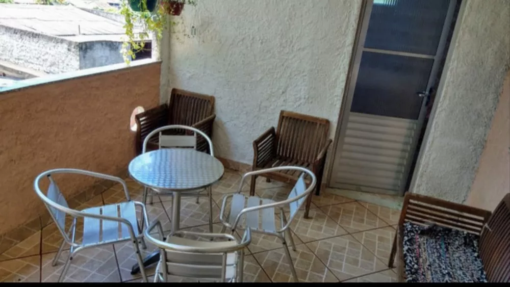 Casa, 2 quartos, 200 m² - Foto 2