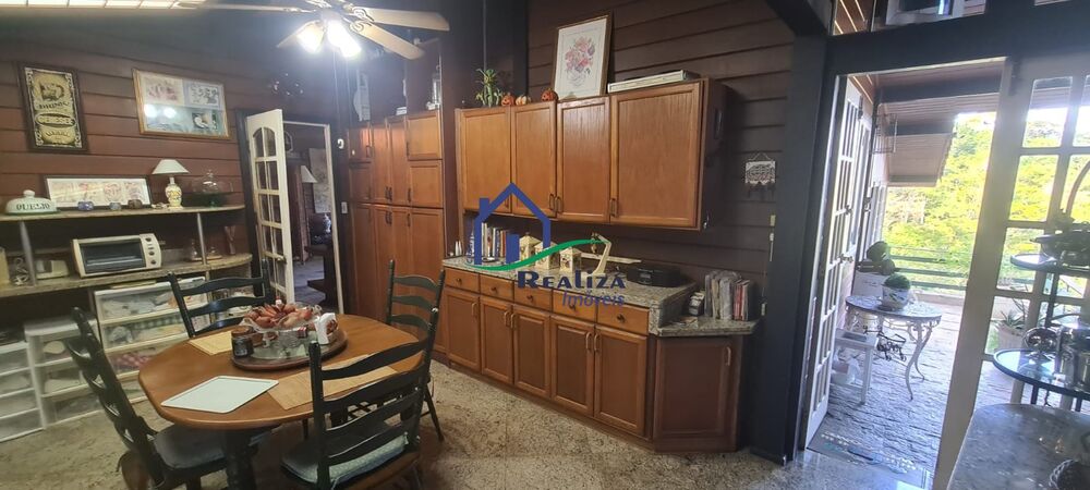 Casa, 3 quartos, 230 m² - Foto 13