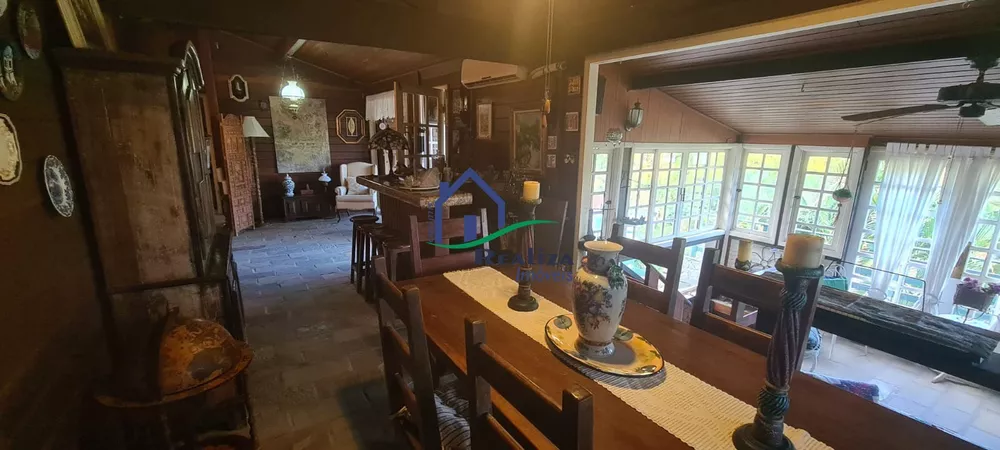 Casa, 3 quartos, 230 m² - Foto 6