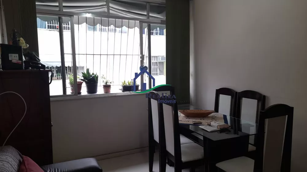 Apartamento à venda com 2 quartos, 80m² - Foto 4