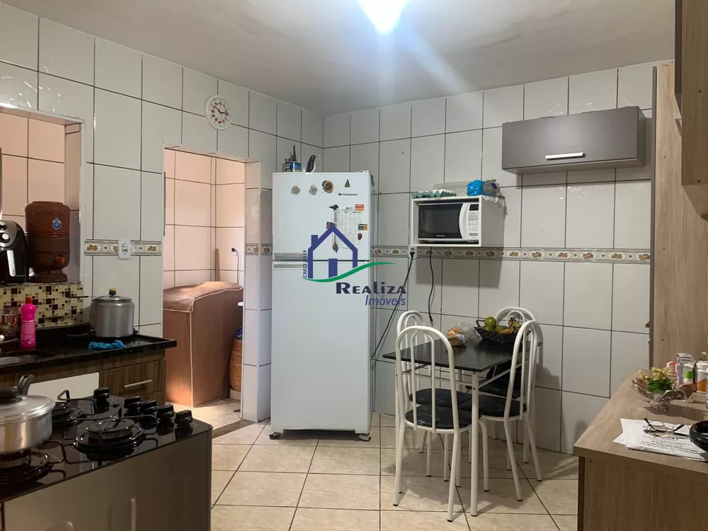 Casa à venda com 2 quartos, 123m² - Foto 4