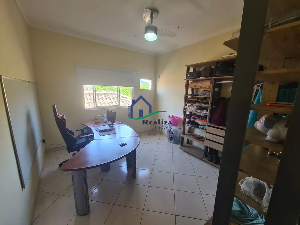 Casa, 5 quartos, 220 m² - Foto 13