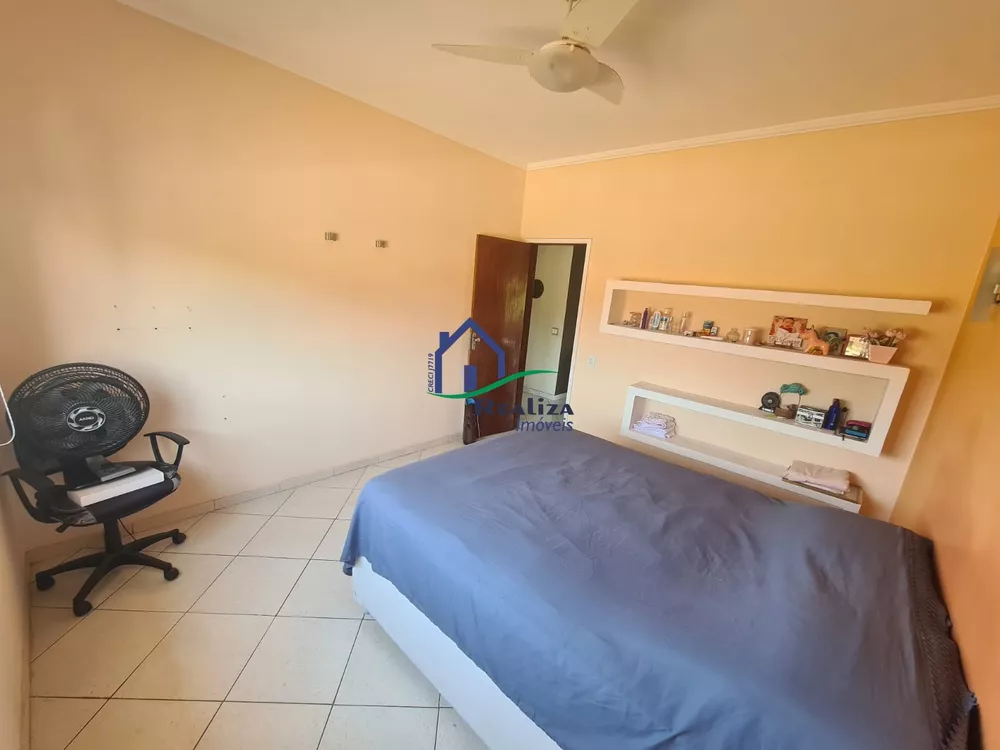 Casa, 5 quartos, 220 m² - Foto 12