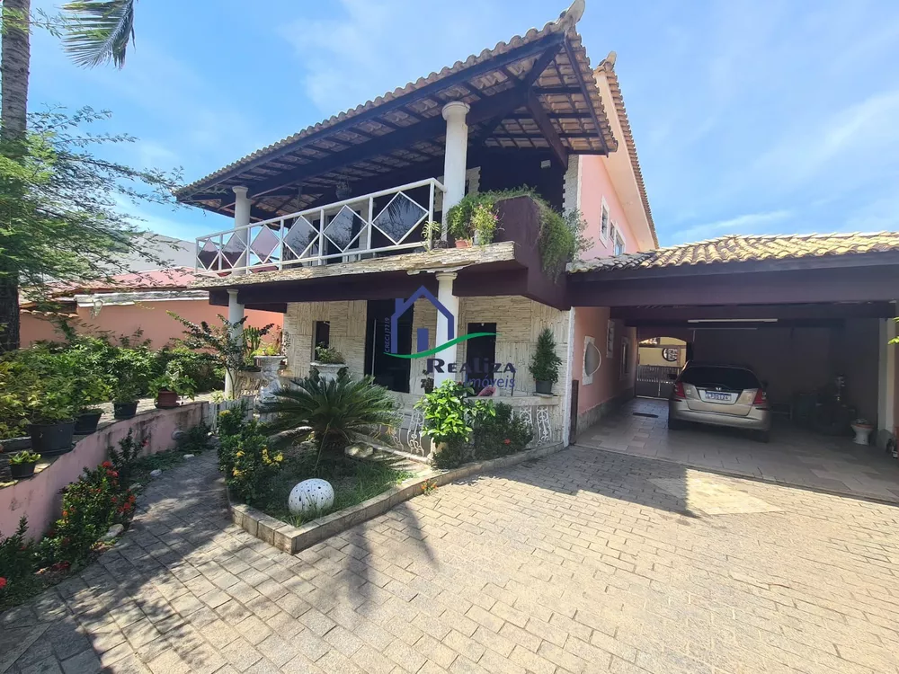 Casa, 5 quartos, 220 m² - Foto 1