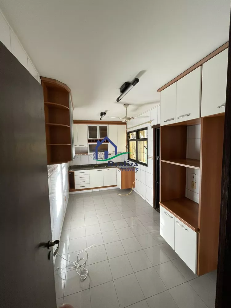 Casa, 4 quartos, 360 m² - Foto 24