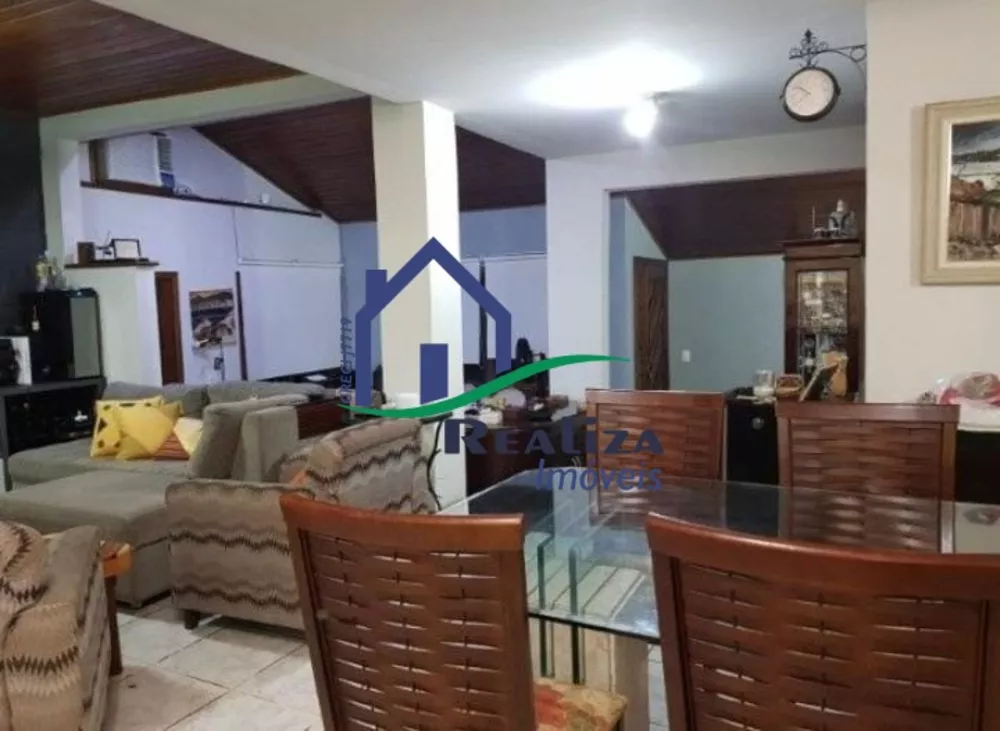 Casa, 7 quartos, 410 m² - Foto 1