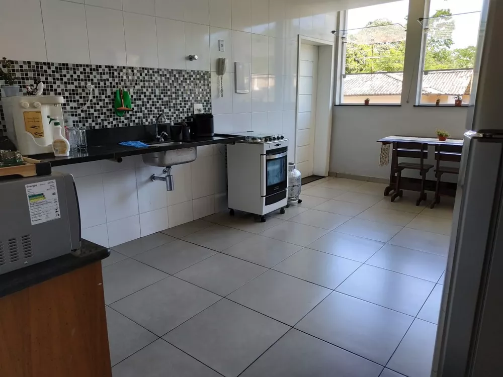 Casa, 9 quartos, 705 m² - Foto 2