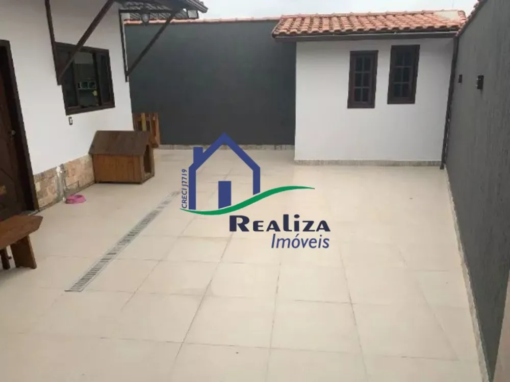 Casa, 3 quartos, 210 m² - Foto 1