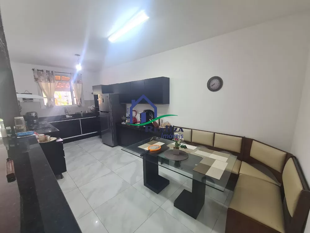 Casa, 2 quartos, 180 m² - Foto 2