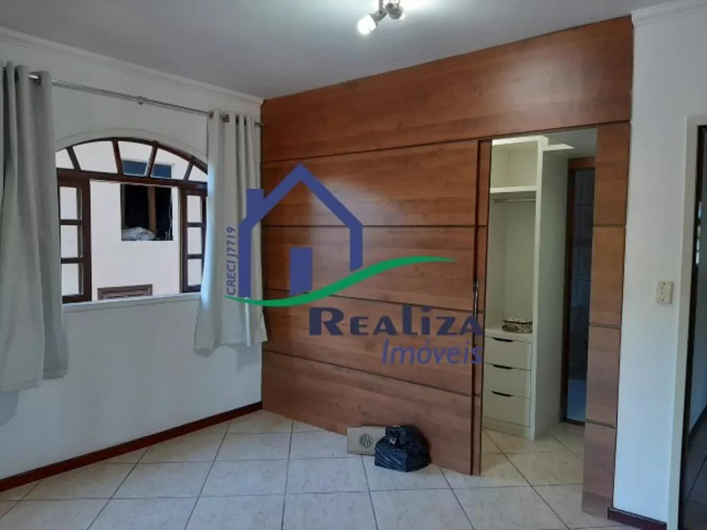Casa, 3 quartos, 180 m² - Foto 2
