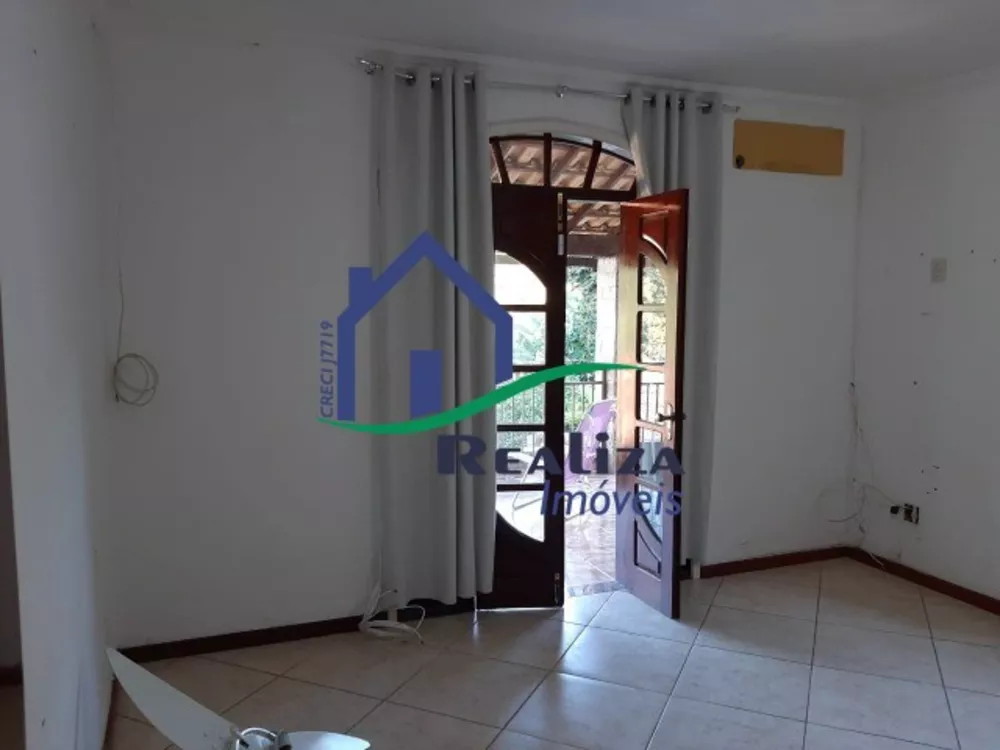 Casa, 3 quartos, 180 m² - Foto 1