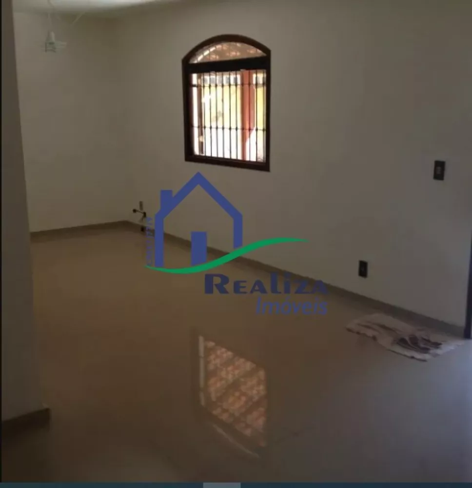 Casa, 4 quartos, 270 m² - Foto 3