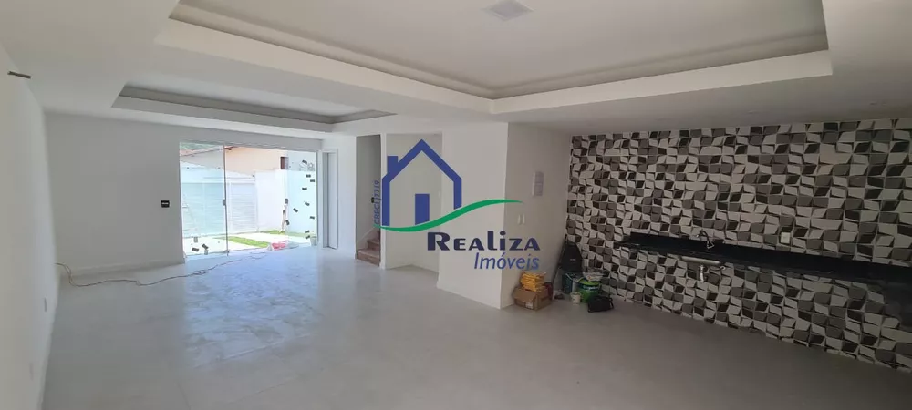 Casa à venda com 3 quartos, 112m² - Foto 5