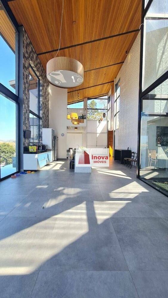 Casa à venda com 3 quartos, 344m² - Foto 7