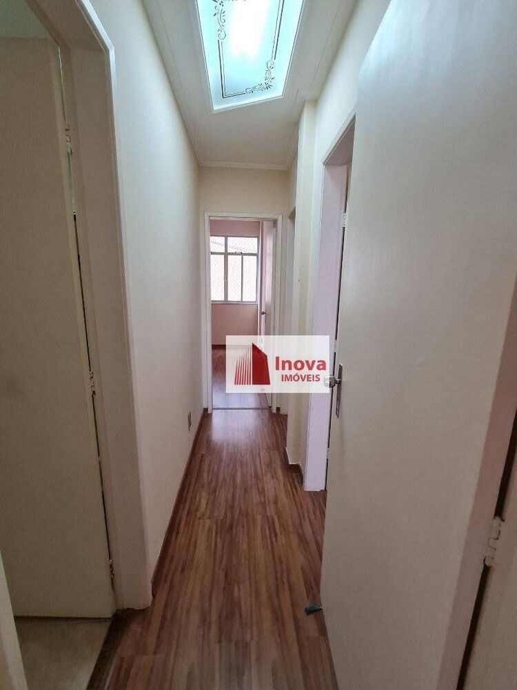 Apartamento à venda com 3 quartos, 94m² - Foto 2