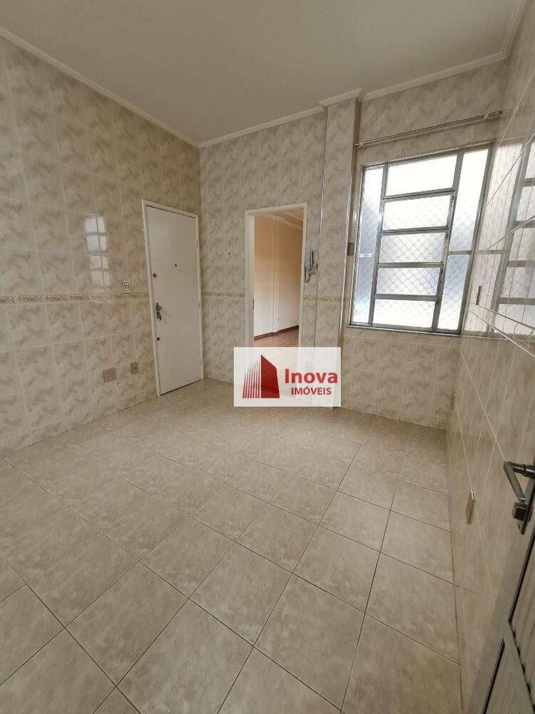 Apartamento à venda com 3 quartos, 94m² - Foto 11