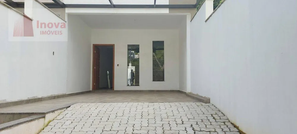 Casa, 3 quartos, 180 m² - Foto 2
