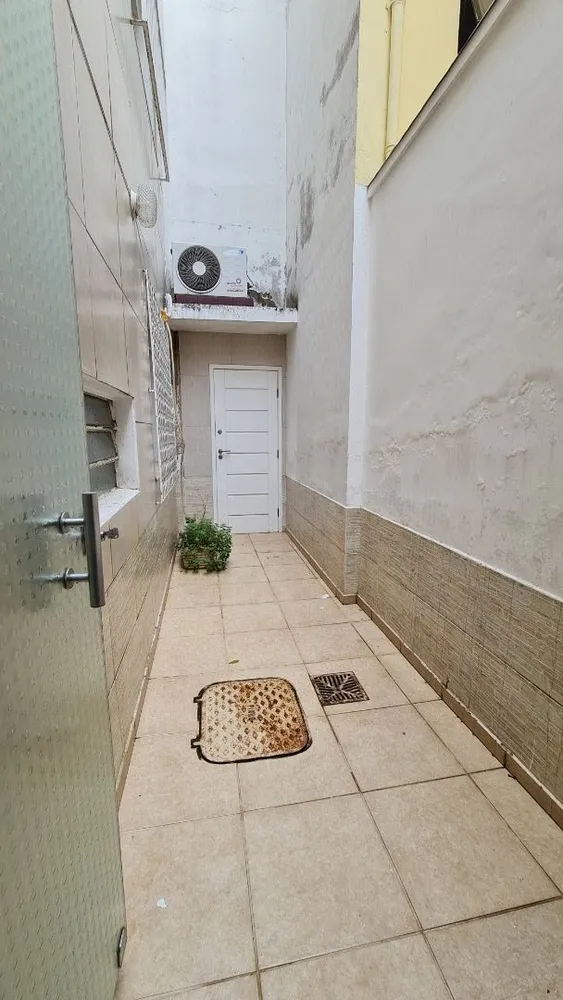 Casa, 5 quartos, 200 m² - Foto 1
