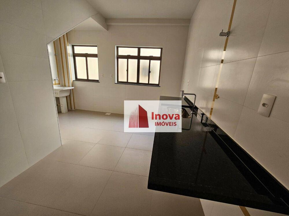 Cobertura à venda com 3 quartos, 210m² - Foto 3