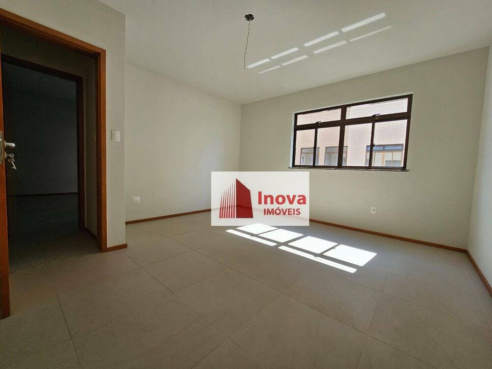 Cobertura à venda com 3 quartos, 210m² - Foto 1