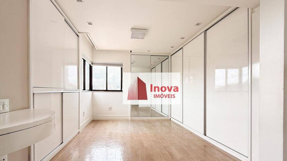 Apartamento, 3 quartos, 180 m² - Foto 2