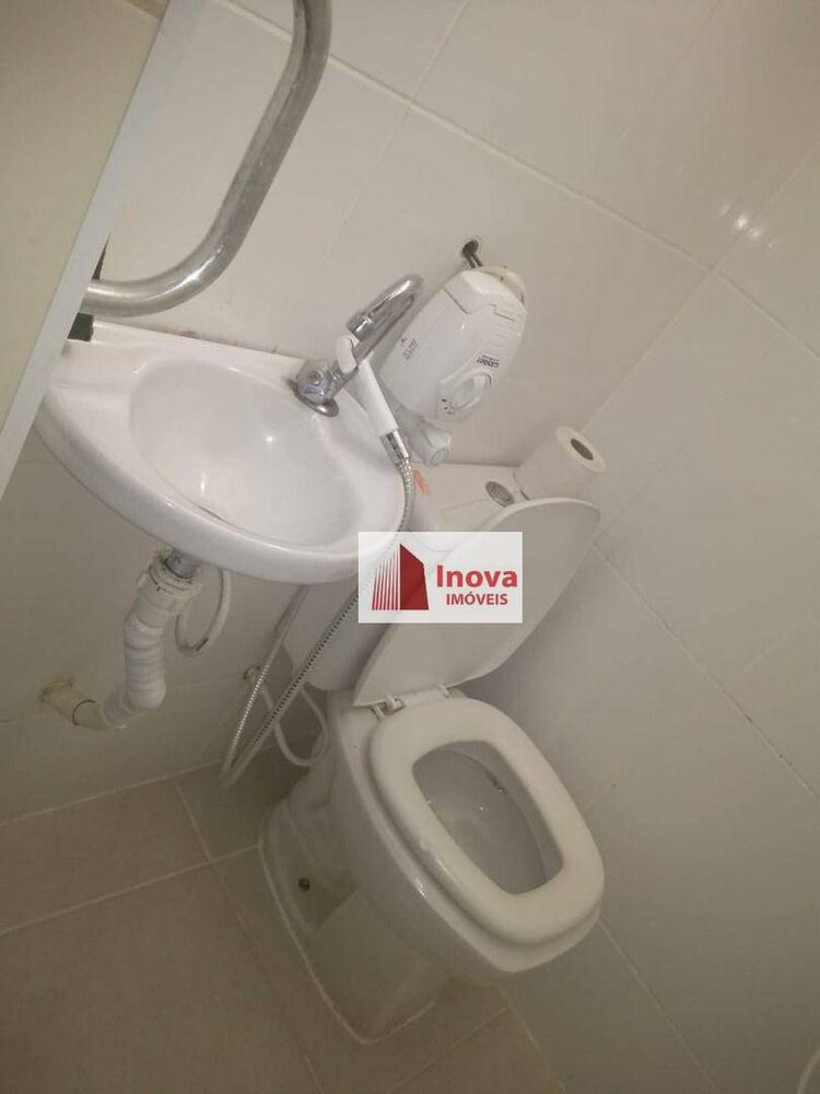 Casa à venda com 4 quartos, 300m² - Foto 5