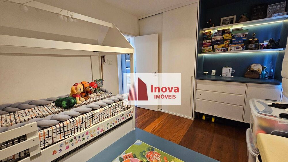 Cobertura à venda com 4 quartos, 200m² - Foto 7