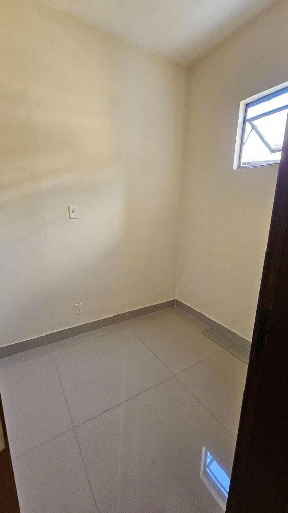 Apartamento à venda com 3 quartos, 75m² - Foto 8