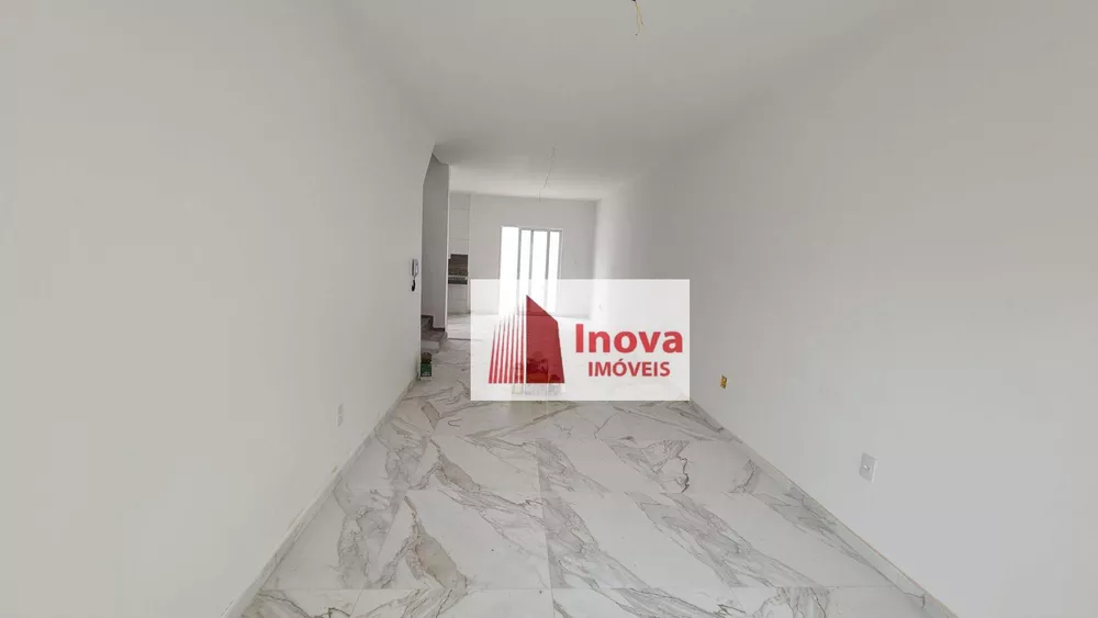 Casa à venda com 3 quartos, 160m² - Foto 3