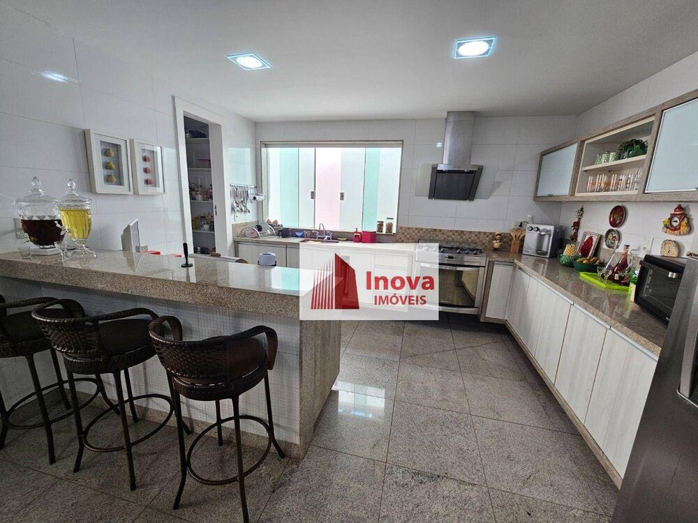 Casa de Condomínio à venda com 4 quartos, 466m² - Foto 7